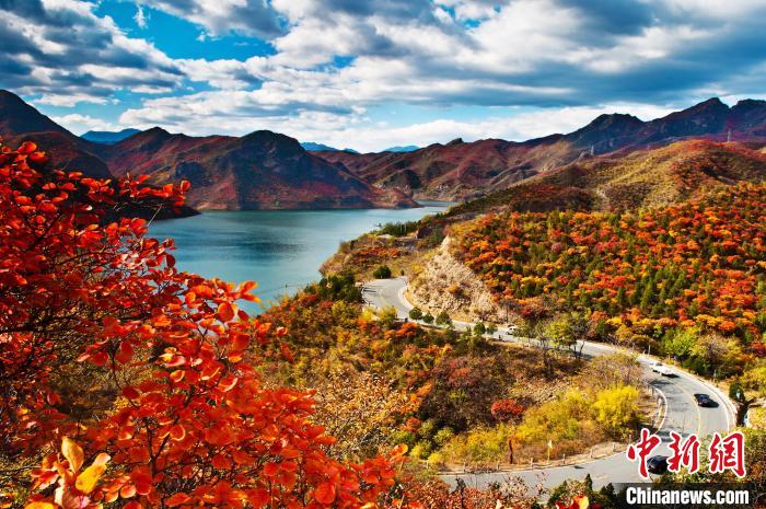 ��������ɽ��·���������109���߸������ڿ���